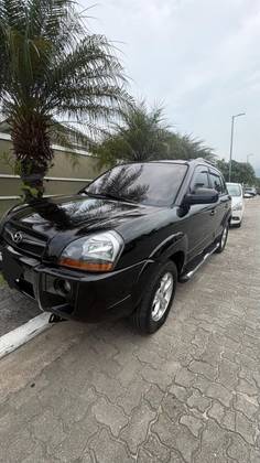 HYUNDAI TUCSON 2.0 MPFI GLS 16V 143CV 2WD FLEX 4P AUTOMÁTICO HYUNDAI TUCSON 2.0 MPFI GLS 16V 143CV 2WD FLEX 4P AUTOMÁTICO